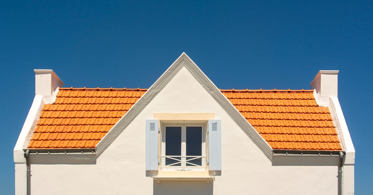 Dwelling Coverage vs Market Value: Why They Are Not the Same Thing