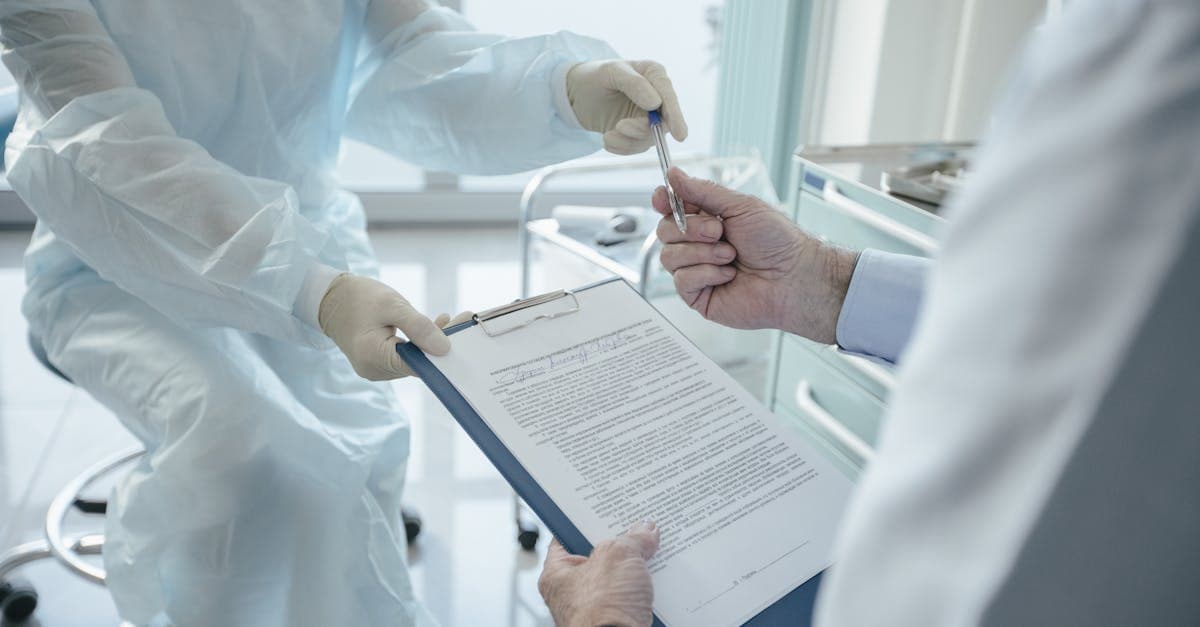 Cover Image for What Do Life Insurance Companies Test for in a Medical Exam?